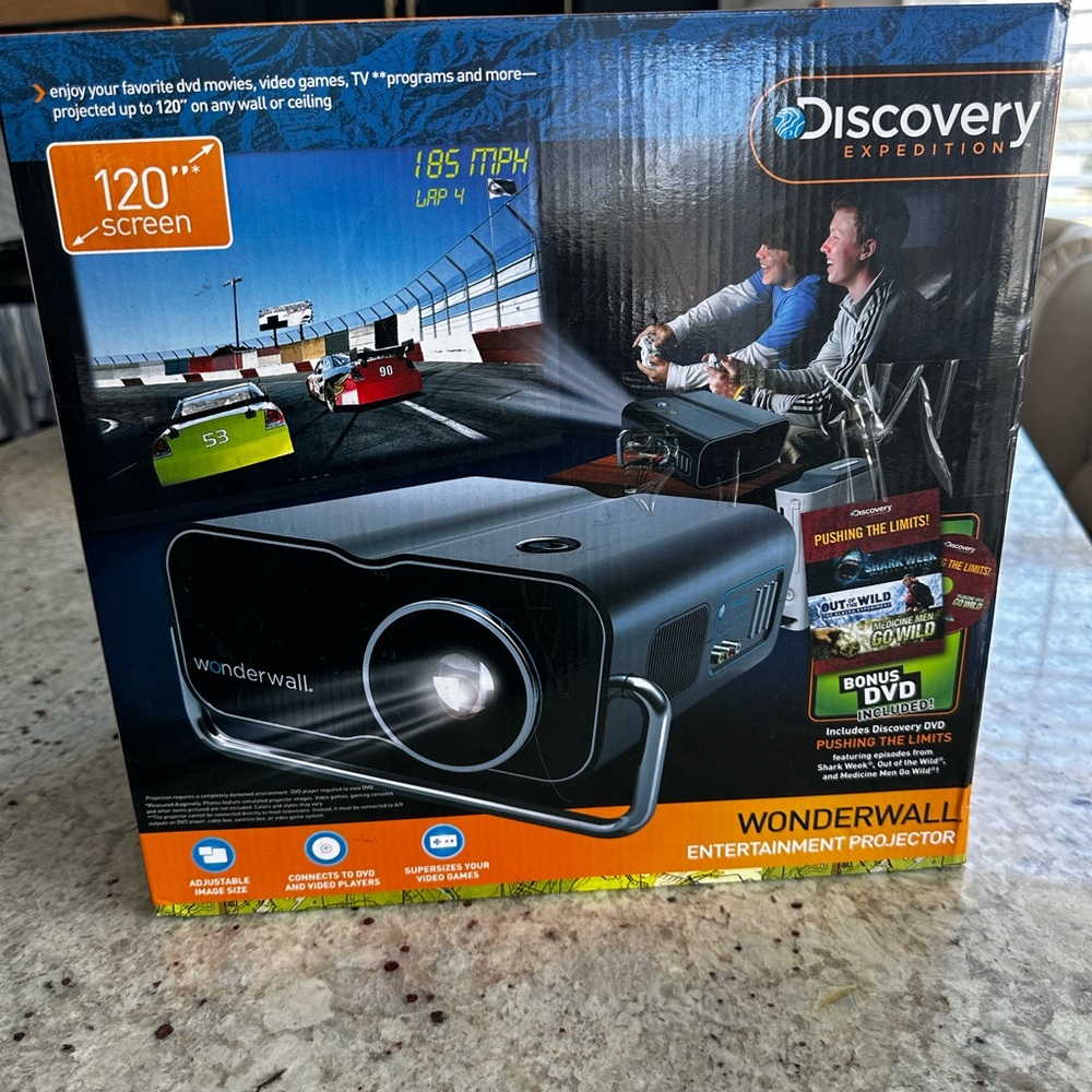 Discovery Black Car Audio System with GPS